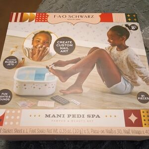 FAO Schwarz Make-Your-Own Day at Sea Spa Kit - Blue & Multi